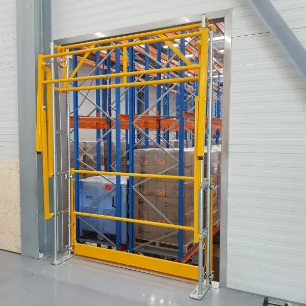 Folded Variogate 30 - 30HI Guillotine pallet gate system